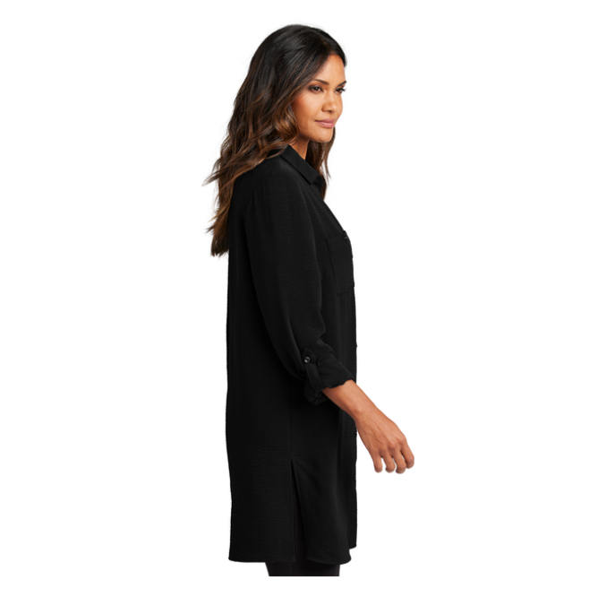 Port AuthorityÂ® Women's Textured Crepe Long Tunic